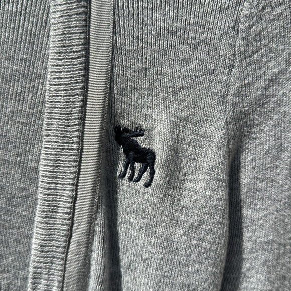 Abercrombie and Fitch grey cardigan size small - Picture 3 of 4